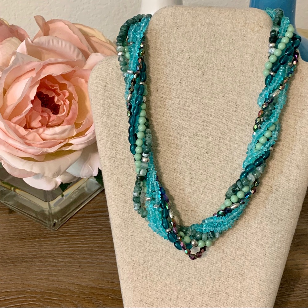 Multi-Strand Turquoise Necklace. MINT CONDITION